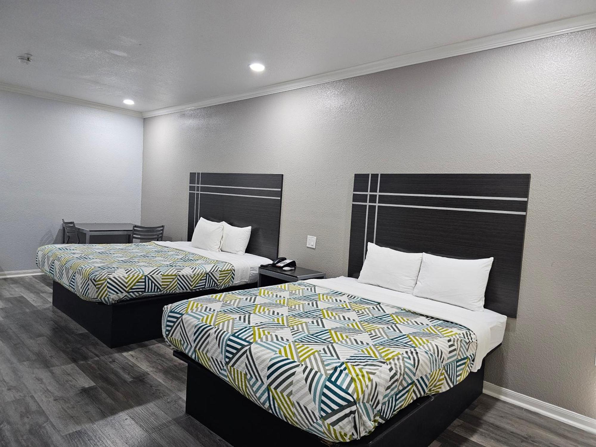 Motel 6 Houston, Tx - Hwy 249 And Fallbrook Bagian luar foto
